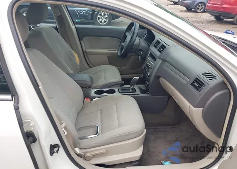 2011 Ford Fusion Se from USA, damaged, VIN 3FAHP0HA4BR259840